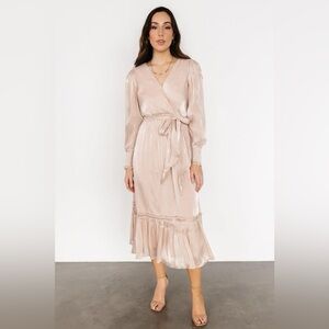 NWT Women Flynn Midi Dress Champagne | Baltic Born Midi Dresses